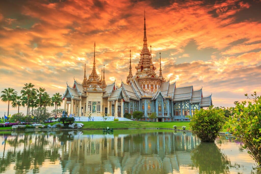 המדריך לטיול לתאילנד לחודש